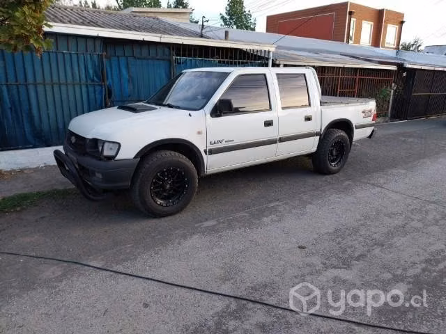 Camioneta 4×4 turbo diesel 2.5 - Imagen 2