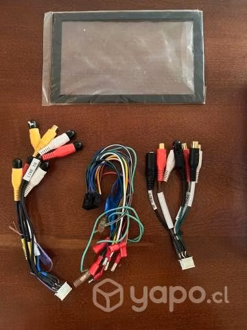 Radio JVC modelo KW-AVX800 para auto