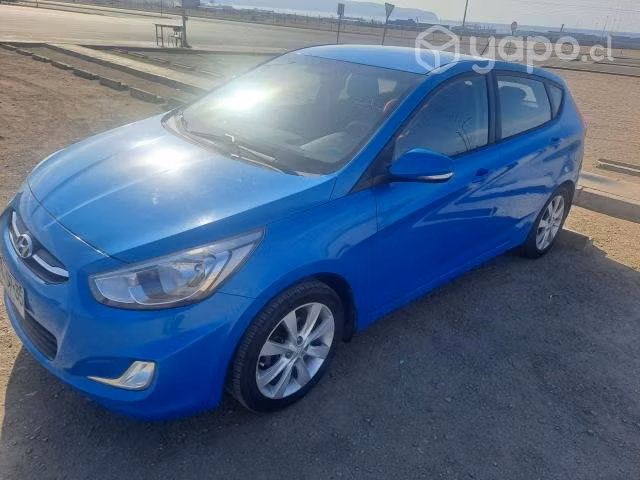 Vendo Hyundai Accent Hatchback 2018 - Imagen 3
