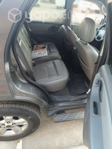 Ford escape 2007