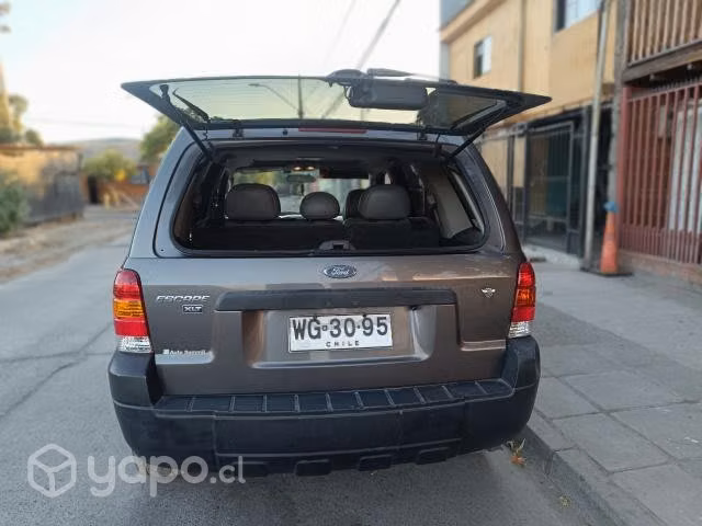 Ford escape 2007