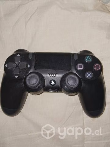 Control PS4 buen estado, funcionando al 100%
