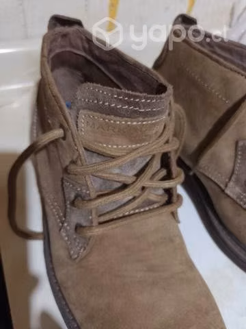 Zapatos de cuero talla 39 de varón