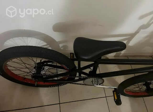 Bicicleta BMX scoop