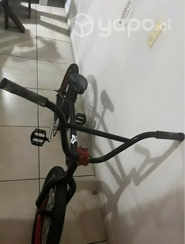 Bicicleta BMX scoop