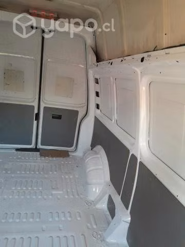 Vendo volkswagen transporter año 2012 - Imagen 4
