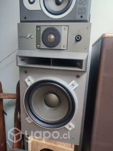 Parlantes Diatone F 1