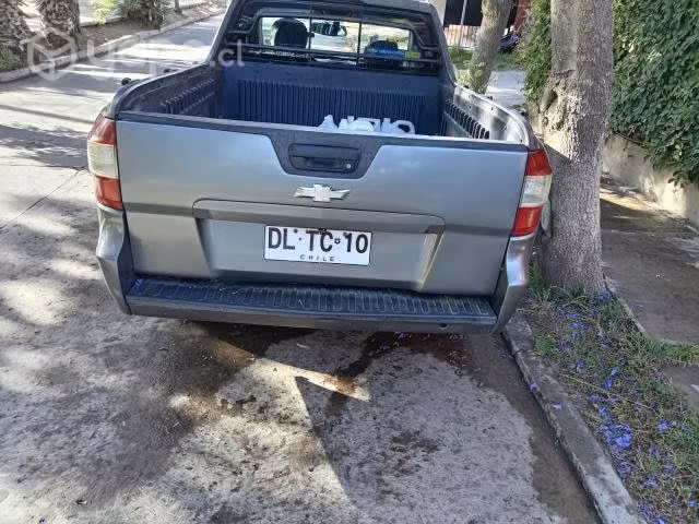 Vendo excelente camioneta Chevrolet Montana.