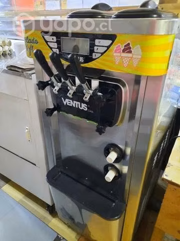 Máquina helados soft con accesorios