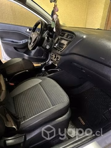 HYUNDAI i20 2019