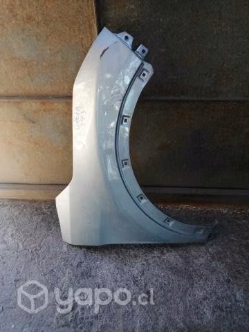 Tapabarro derecho hyundai creta original