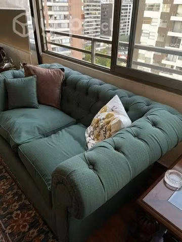 Sillon de tela verde sofa 2 cuerpos