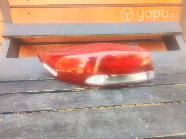 Foco trasero Hyundai Elantra