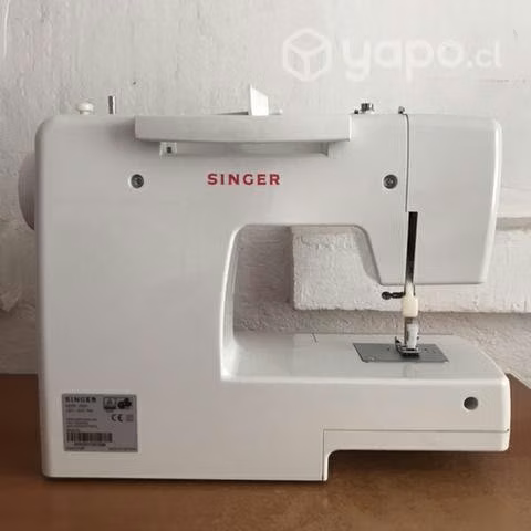 Máquina de coser - Imagen 3