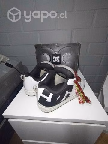 Zapatillas DC Court graffik blancas - Imagen 3