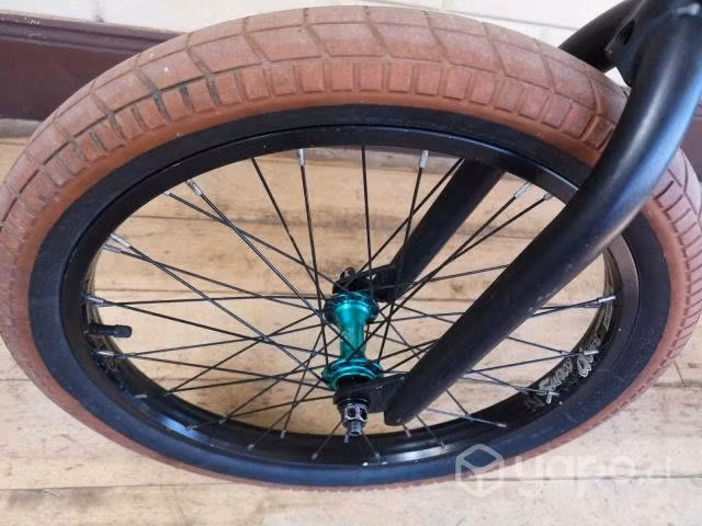 BMX Armada en buen estado