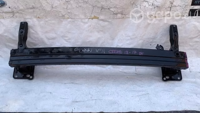 Refuerzo delantero Kia Cerato 13-17