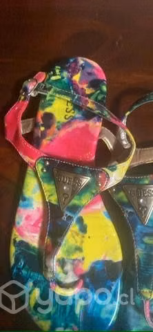 Sandalia número 25 guess