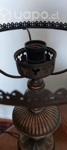 Lámpara sobremesa antigua