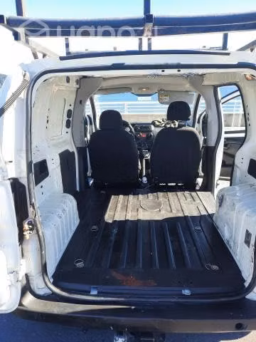 Furgon de carga fiat fiorino