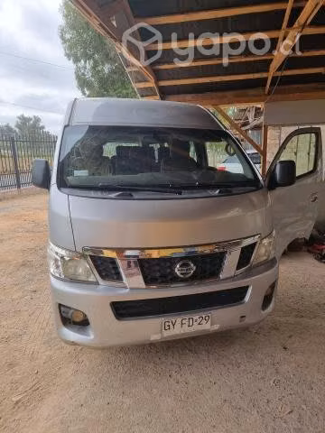 Nissan nv350