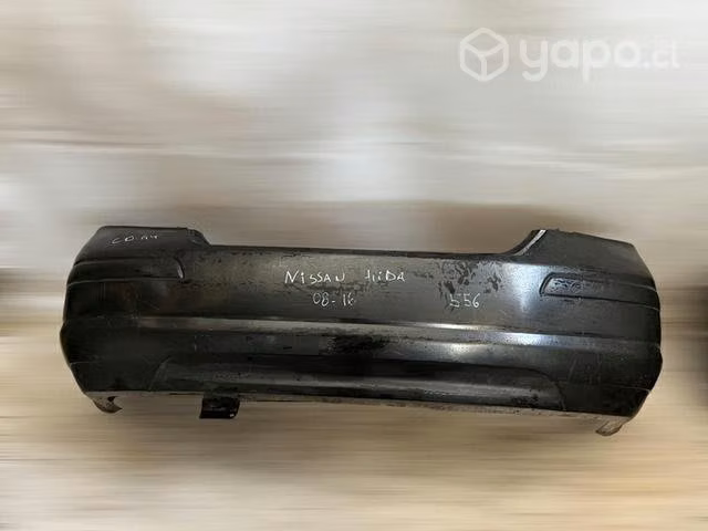 Parachoque trasero Nissan tiida 2008 2016