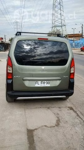 Peugeot teppe año 2013