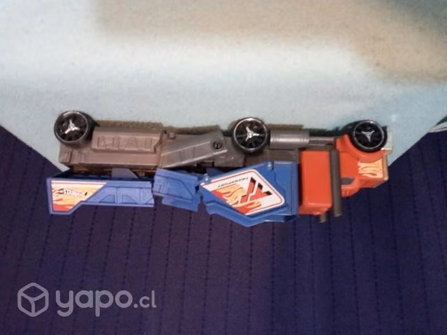 Camion que choca hot wheels