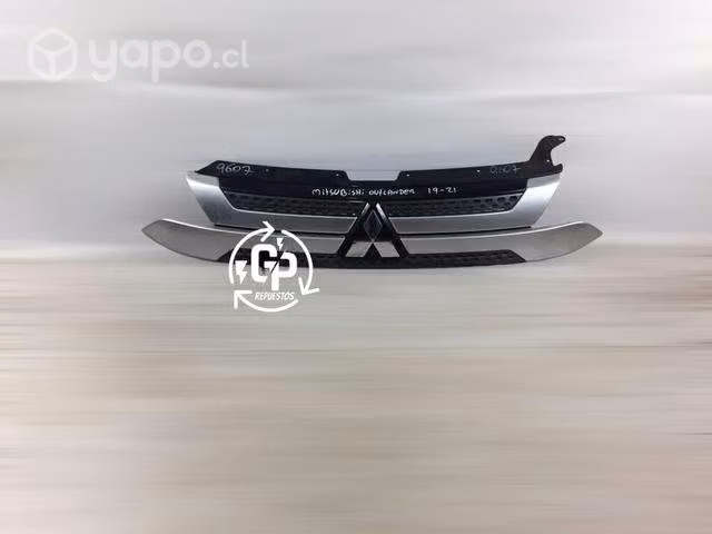 Máscara Mitsubishi outlander 2019-2021