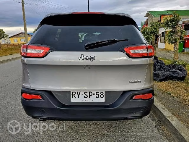 Jeep cherokee 2015
