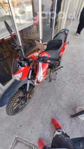 Moto cad150j