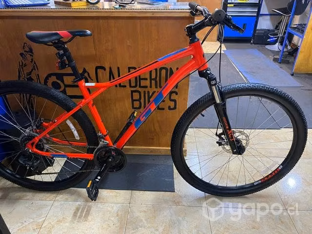 Bicicleta GT Aro 29