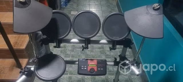 Batería electrónica yamaha dtxplorer