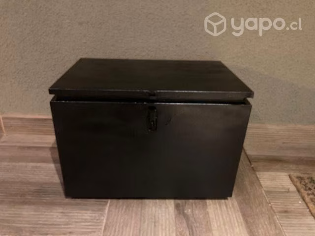Caja de herramientas metálica
