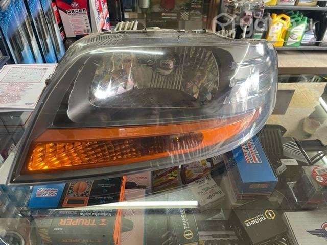 Optico izquierdo aveo hatchback con detalle - Imagen 4