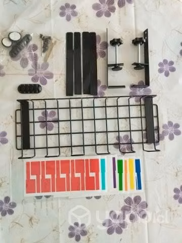 Organizador de cables para escritorio