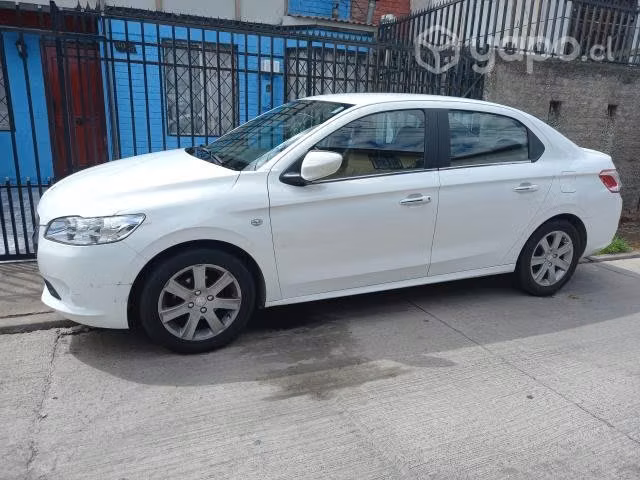 Peugeot 301 2015 Diesel full equipo