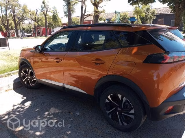 Vendo Peugeot 2008 allure 1.2