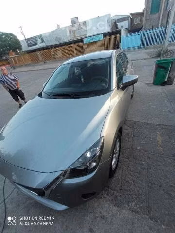 Mazda 2 2017