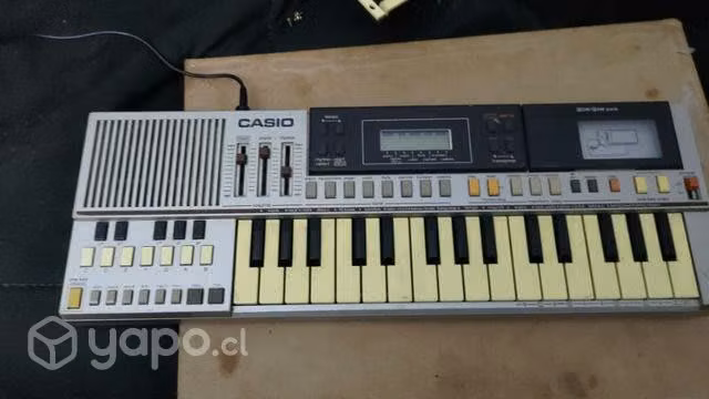 Piano Casio PT-50 funcionando