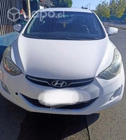 Hyundai Elantra 2012, automático, 1.8 - Imagen 4