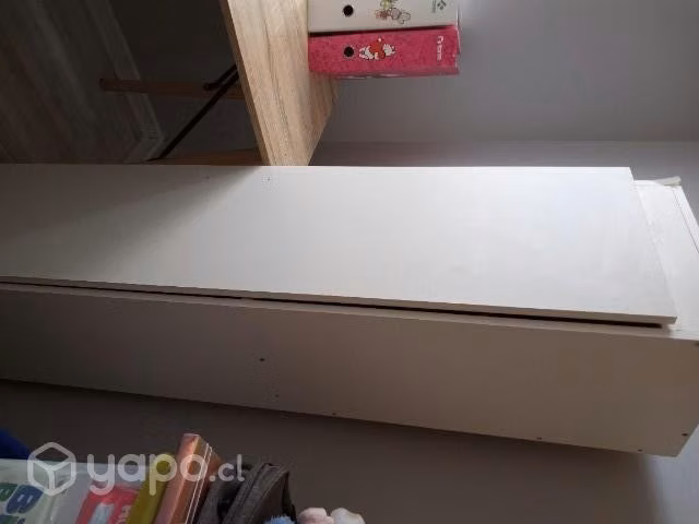 Excelente escritorio y mueble