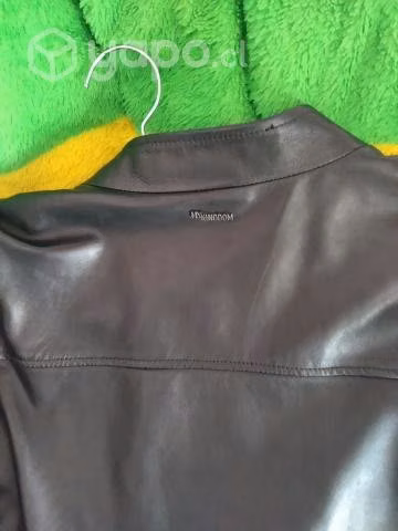 Chaqueta de cuero marca Mossimo MY KING DOM - Imagen 3