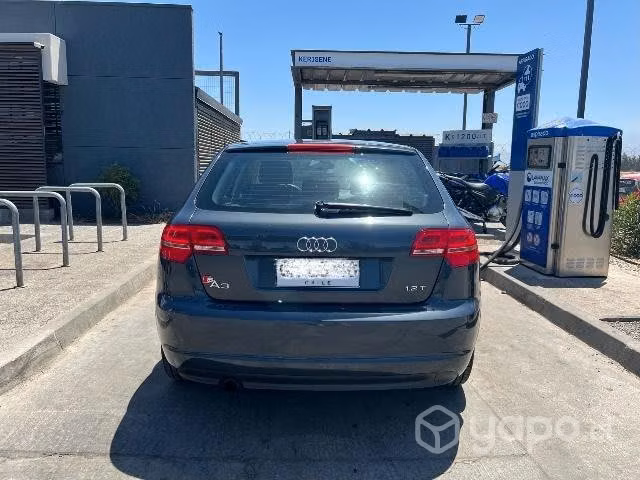 AUDI A3 1.2, año 2011