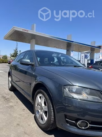 AUDI A3 1.2, año 2011