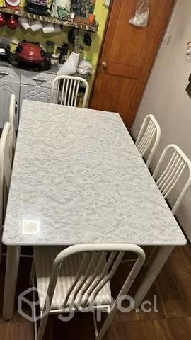 Comedor en perfecto estado