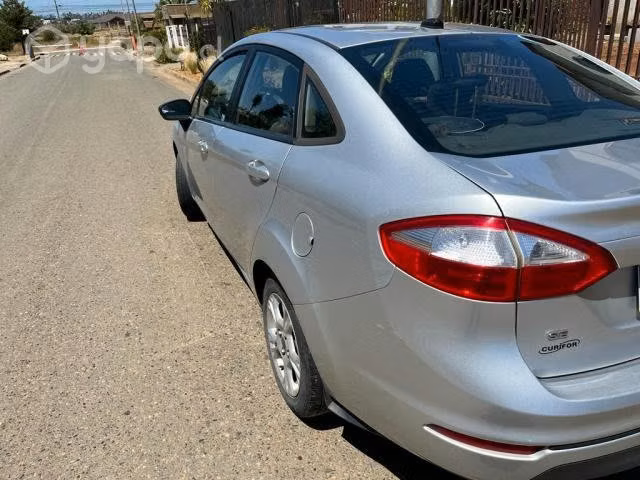 Ford fiesta 2015
