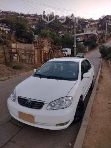 Vendo Toyota corolla - Imagen 3