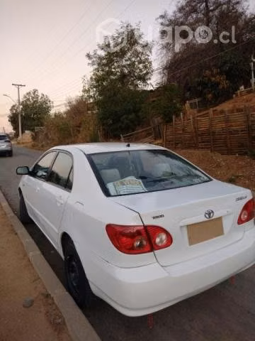 Vendo Toyota corolla - Imagen 6