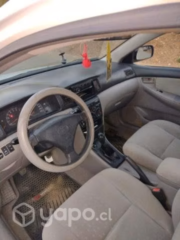 Vendo Toyota corolla - Imagen 7